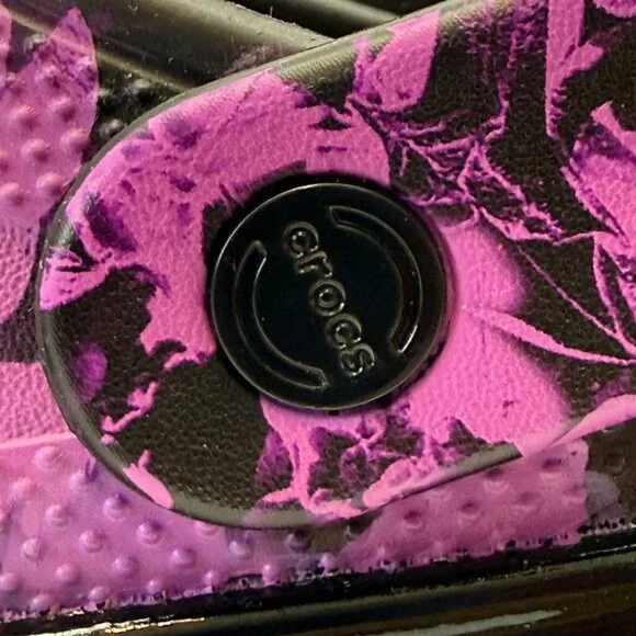 Crocs Platform Sandals Floral Print Purple Black w/Flower Croc Charms - Picture 7 of 10